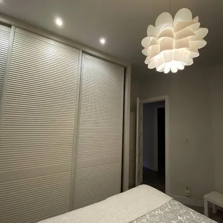 Centrico Y Moderno En Apartman